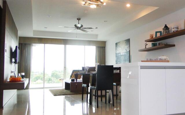 Bangtao Tropical Residence Resort & Spa