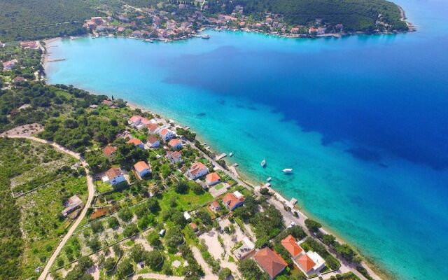 Holiday Home Lovište