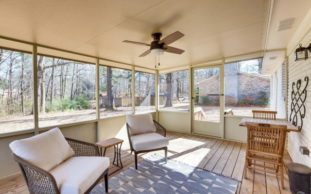 10 Mi to Uab: Inviting Home w/ Free Parking & Wifi