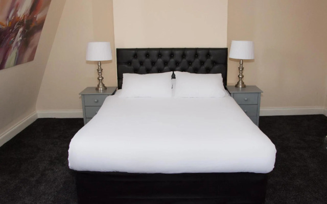 Castle Park Hotel