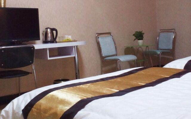 Linyun Hotel