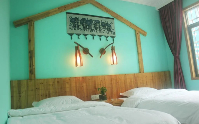 Zhangjiajie Tuniu Youth Hostel