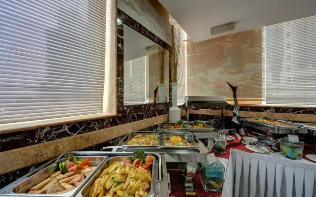 Sharjah Palace Hotel