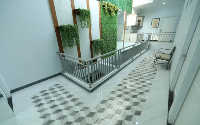 Nest Residence
