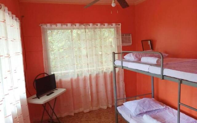 RedDoorz @ Garcia Hernandez Bohol