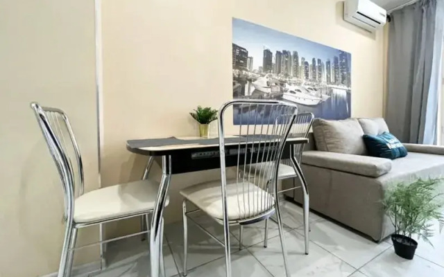 Apartments Good in Gvardeysky lane, 13