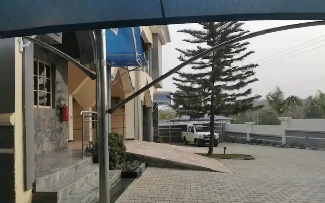 Keton Apartment