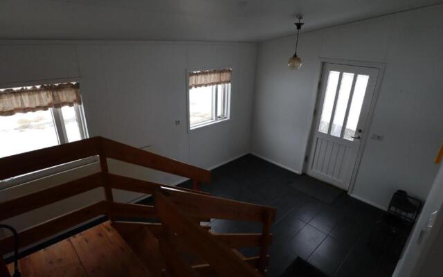 Sandhaugar Guesthouse