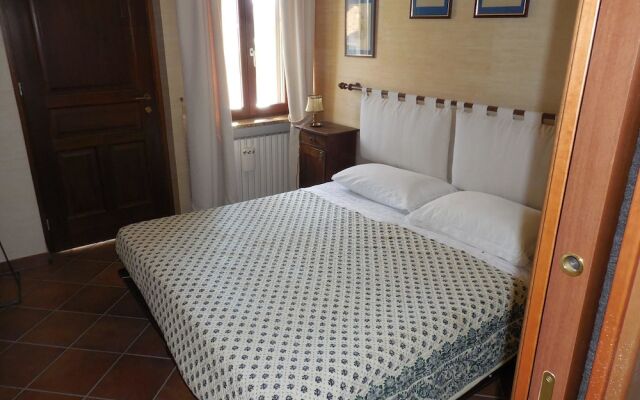 Villa With 3 Bedrooms in Roasio, With Enclosed Garden