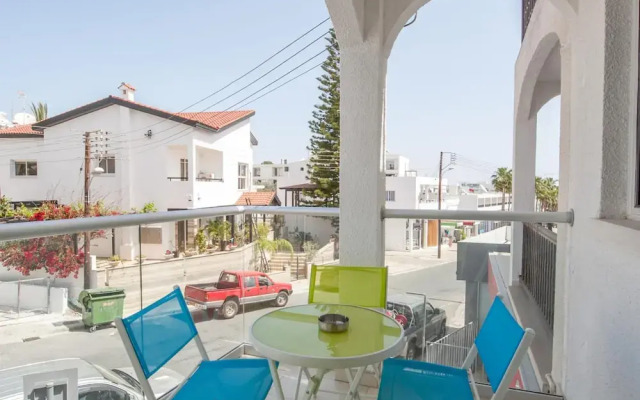 00 HA - HA DE CO A in Ayia Napa