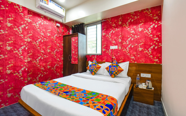 Fabhotel Skylight Studio Rooms