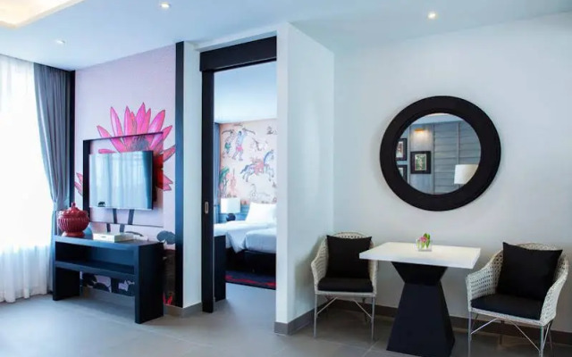 The Pavilions, Suites