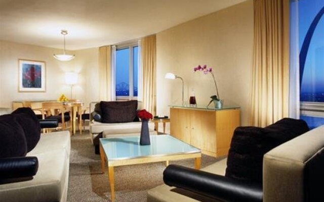 Millennium Hotel St. Louis