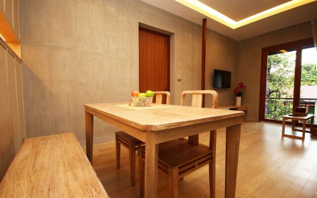 Chu Hotel