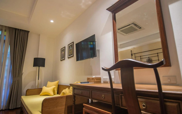 Woo Gallery and Boutique Hotel
