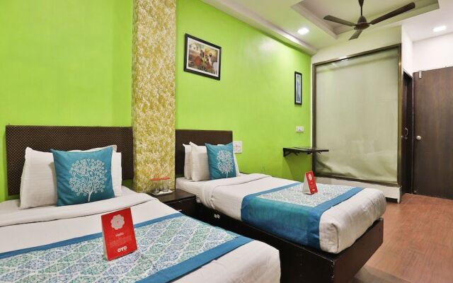 OYO 1635 Hotel Dash Continental