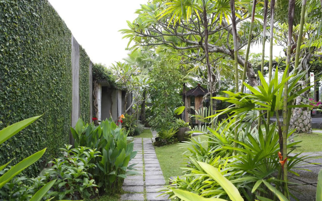 Villa Kayu Lama