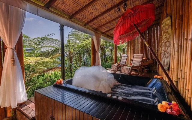 Sang Giri Mountain Tent Resort