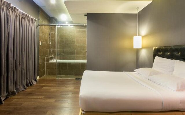 Triip Friday Hotel Phan Xich Long