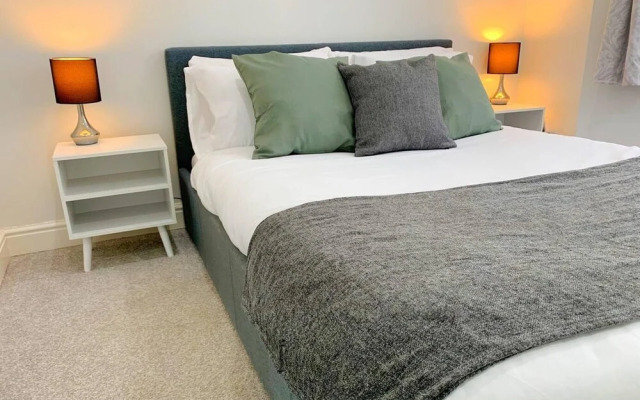 Bedford Road Garden Apartment