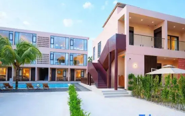 Shanqiu Villa Residence (Wanning Shimei Bay Island Tourist Road)
