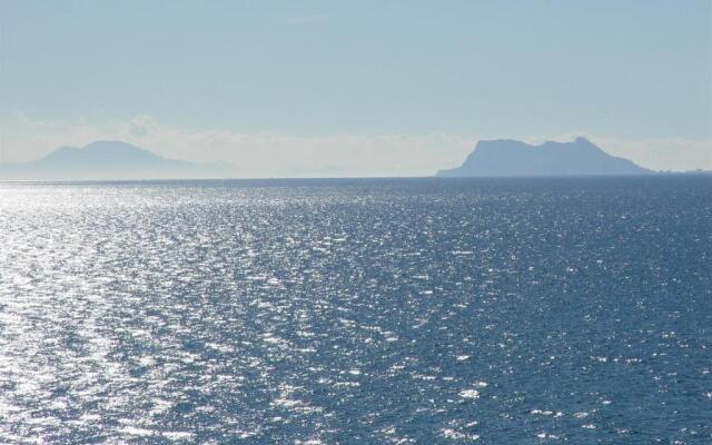 Apartment Boulevard 302