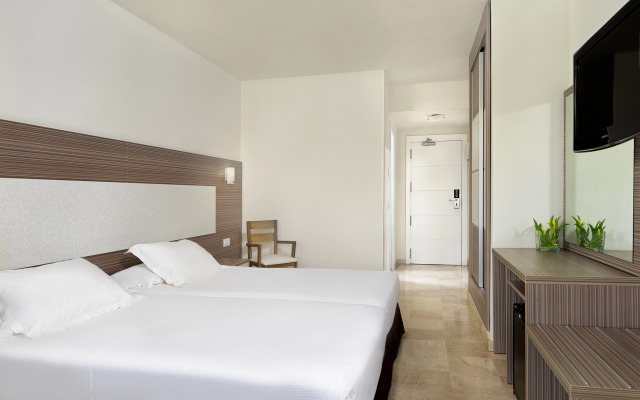 H10 Cambrils Playa