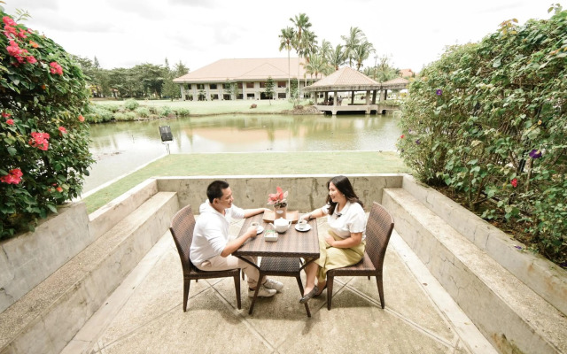 The Suites at Mount Malarayat