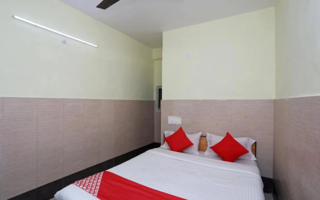 Hotel Raj Mahal By OYO Rooms