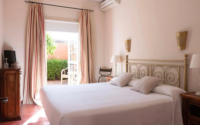 Hotel Madreselva