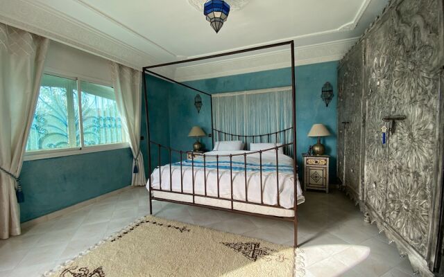 Luxury Villa Avec Jacuzzi Sidi Bouzid