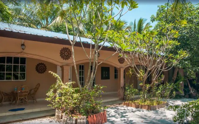 ZEN Home Villa Tepi Bendang