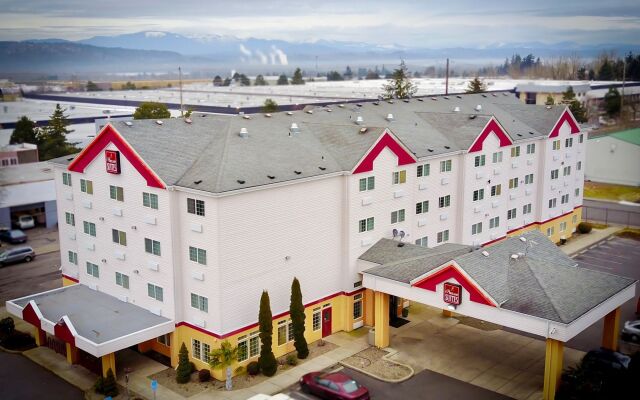 Portland Suites Airport East