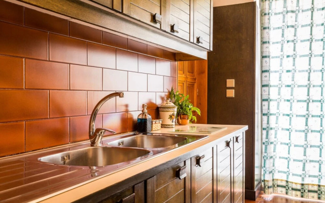 3 bedroom apartment in Acropolis area