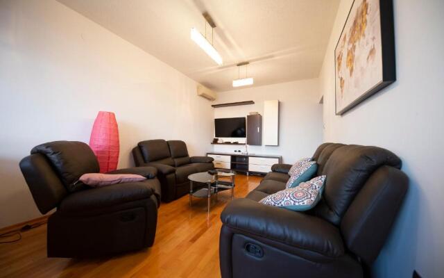 City&Sea view 2BR 4+2