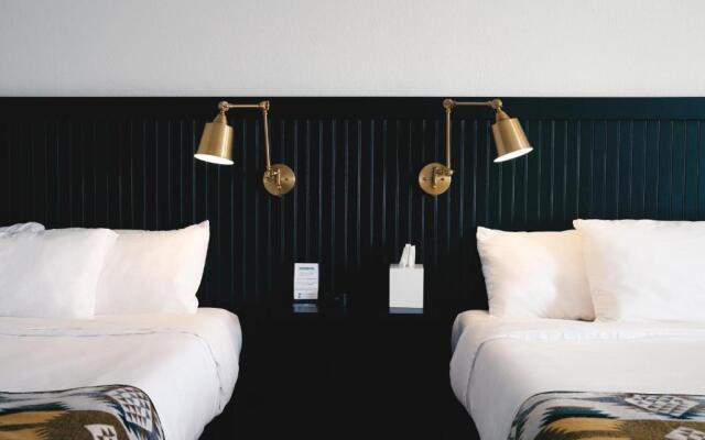 Jackalope Motor Lodge