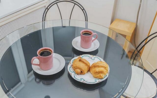 GM Apartment Smolenskaya 10