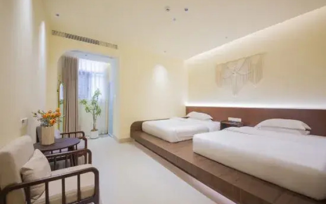 Weizhou Island Haolaiwu Holiday Villa
