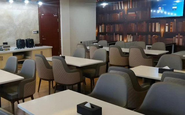 Gem Anqing Wangjiang County Central Mall Fengqi Ro