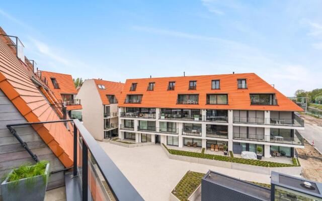 Renewed comfort duplex w 2 terraces nearby Marina