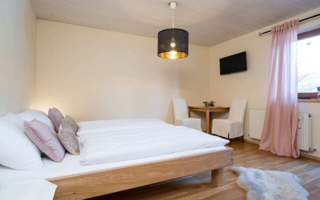 Boutique Holiday Home in Kirchberg with Hot Tub