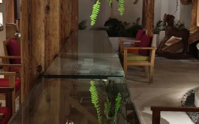 Senhuoyeshe B&B