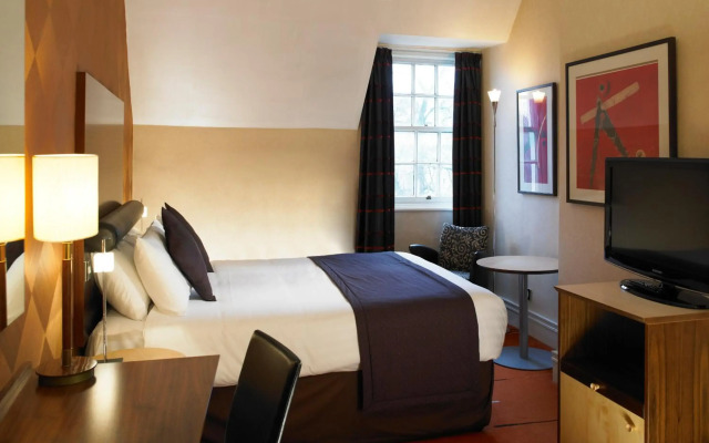 The Angel Hotel