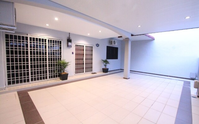 Susan's Impressive Home