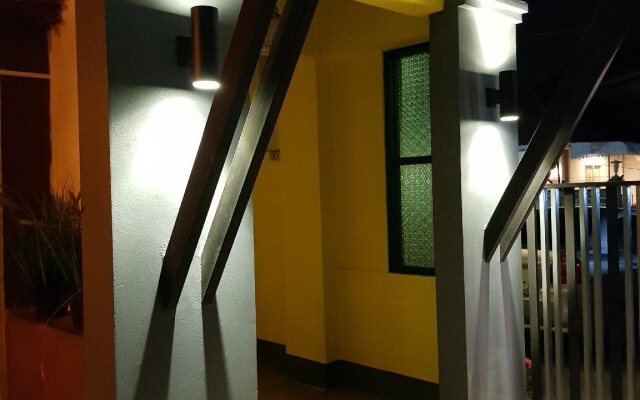 Baan Baimai Boutique Room