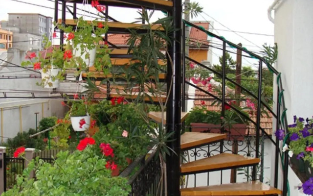 Casa Elisabeta Constanta
