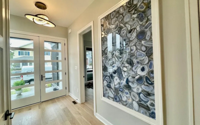 Sandalwood Street 306