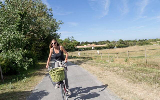 Pierre & Vacances Ill d'Aix Résidence Fort de la Rade