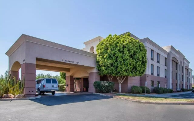 Comfort Inn I-10 West at 51st Ave