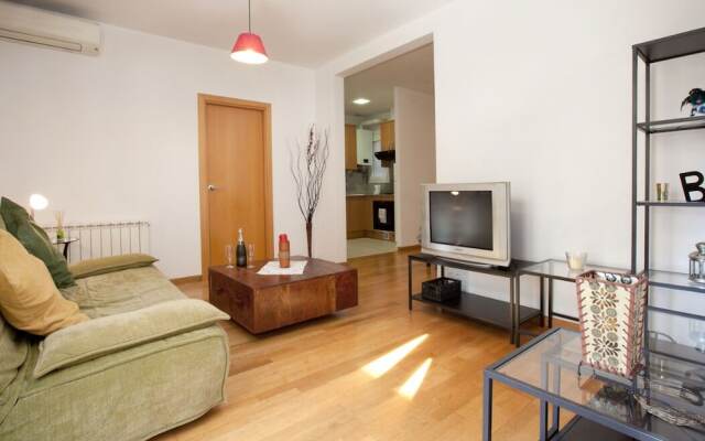 Beautiful Apartment Sagrada Familia